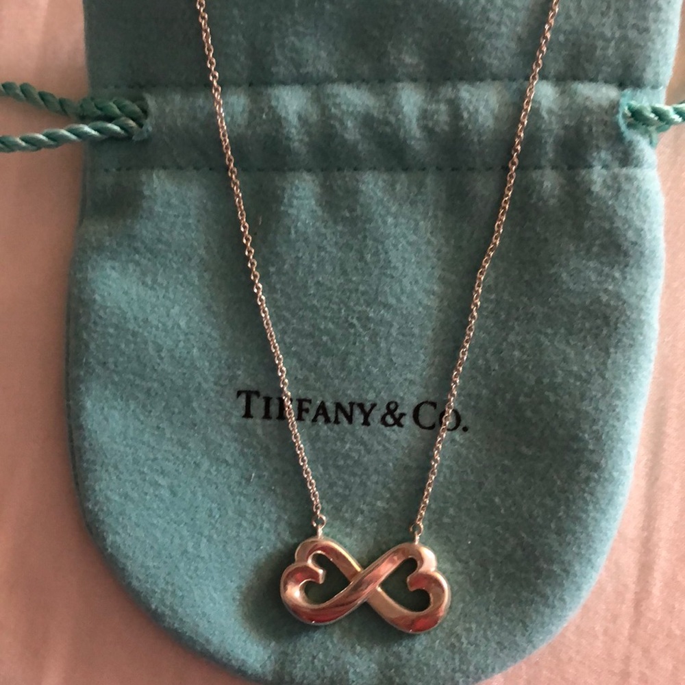 Tiffany &Co Paloma Picasso Infinity Heart Necklace